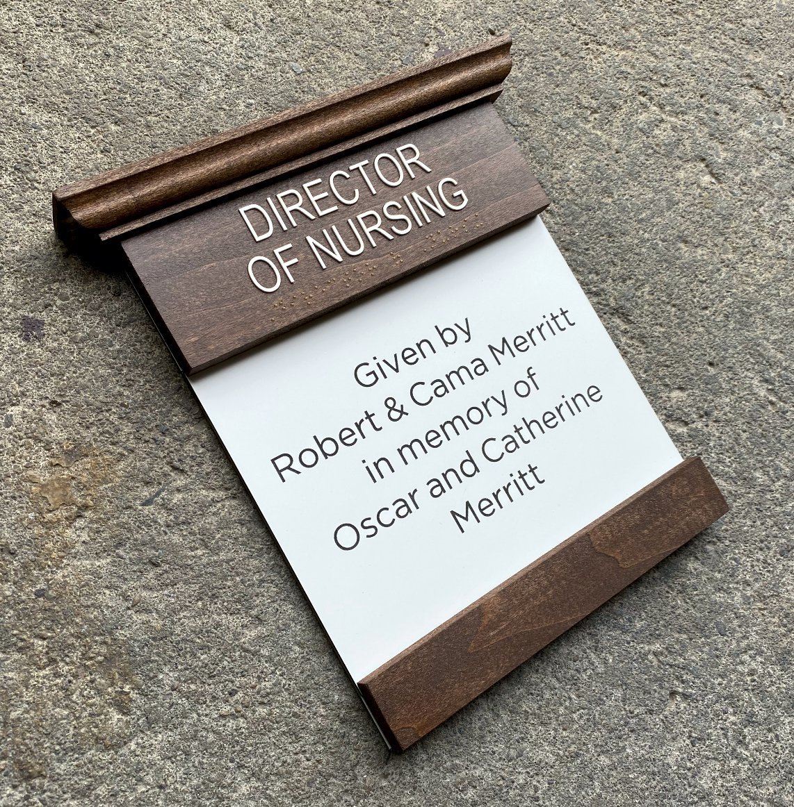 Award plaque dedication sign classic wood design