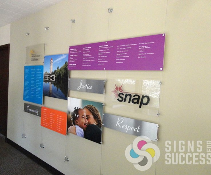 Modern donor display wall Rod systems