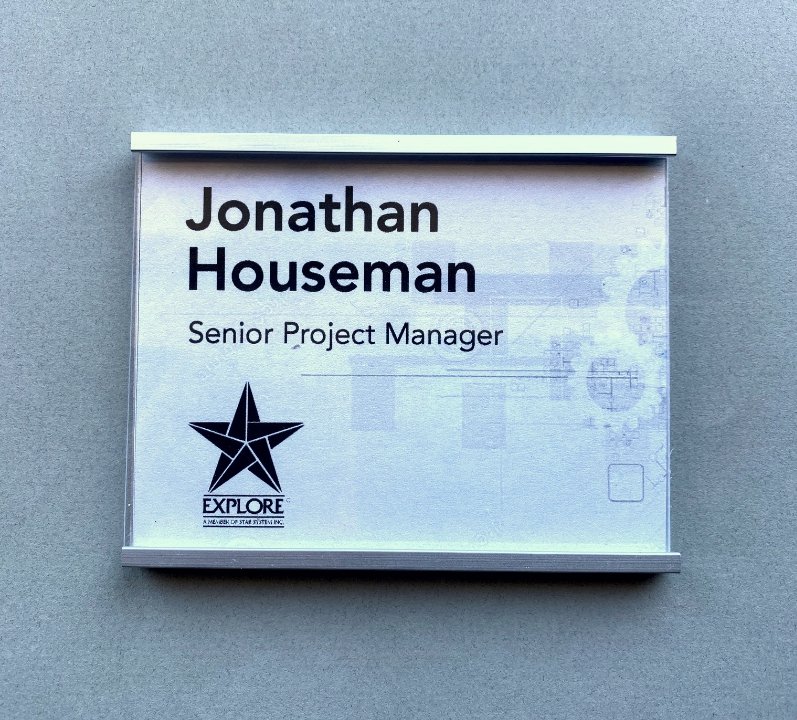 PYO 34 print your name plate holder